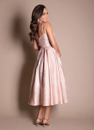 Elegant A-line Scoop Sleeveless Jacquard Satin Midi Back Zip Formal Wedding Guest Dress