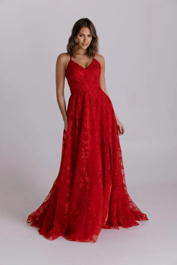 Elegant A-Line V-Neck Sleeveless Embroidered Tulle Lace-Up Prom Dress