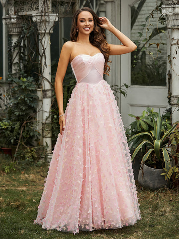 Vestido de fiesta de tul rosa sin tirantes con escote corazón y apliques florales 3D – Vestido de graduación de cuento de hadas