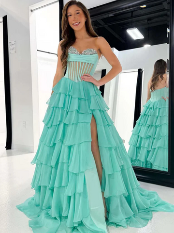 Vestidos largos de fiesta asimétricos con corte de princesa y sin tirantes, con cuentas y capas. Vestidos de noche formales con capas.