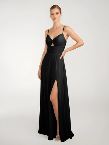 Vestido de dama de honor largo hasta el suelo de raso con cuello desbocado, tirantes finos y espalda cruzada