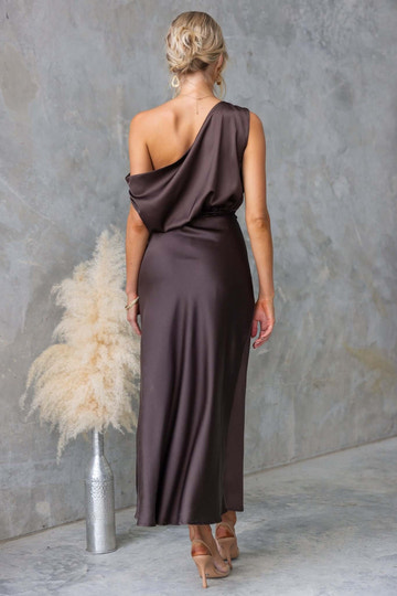 Women's Elegant One-Shoulder Satin Maxi Dress Coctail Bridesmaid Dresses with Side Draping and Waist Tie Detail