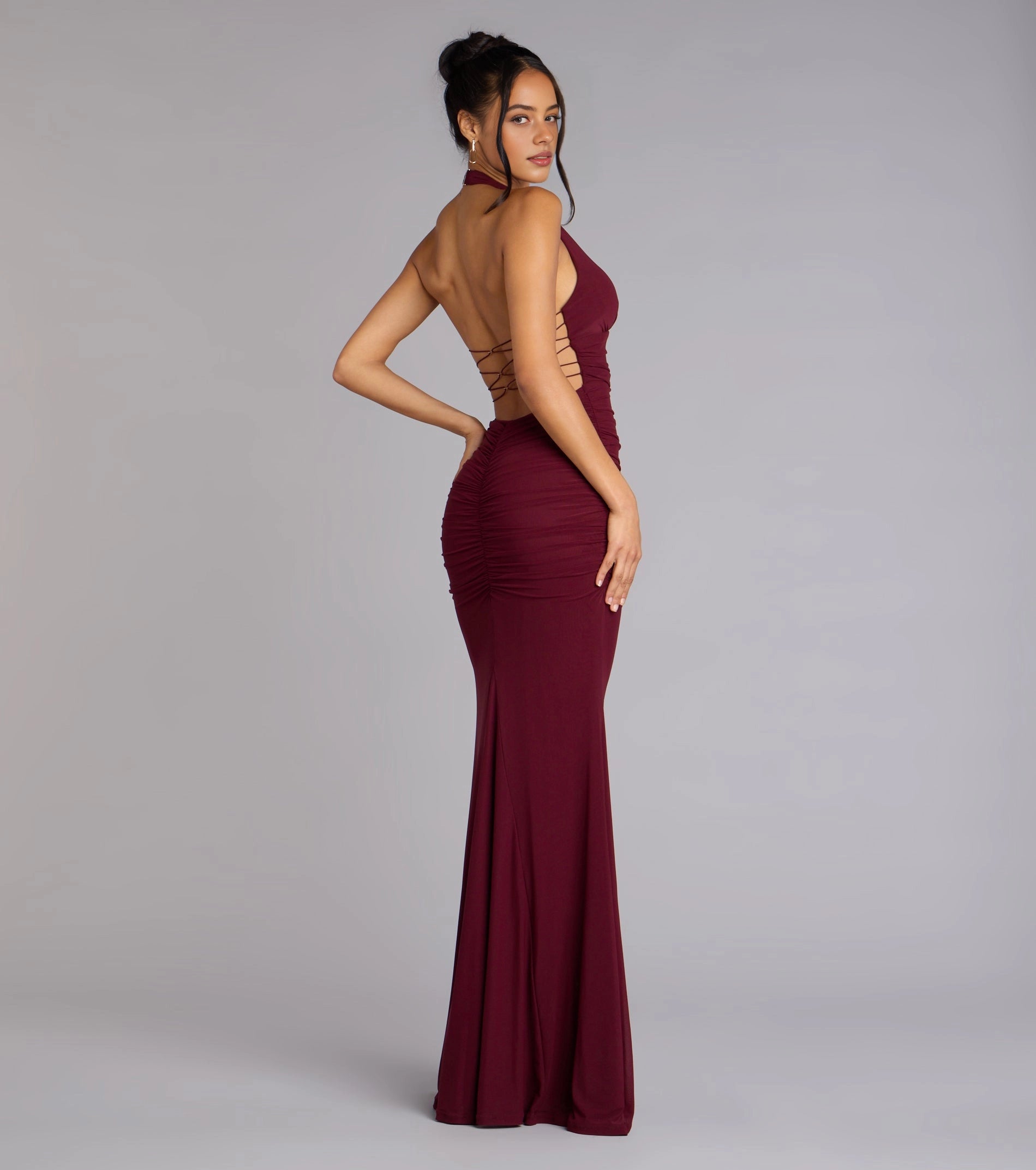Vedress wine red long evening gown,back view open corset lace‑up back,ruched waist & hip,mermaid hem,solid gray backdrop