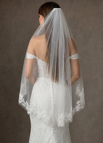 Romantic Sheer Tulle Rose Lace Fingertip Length Bridal Wedding Veil