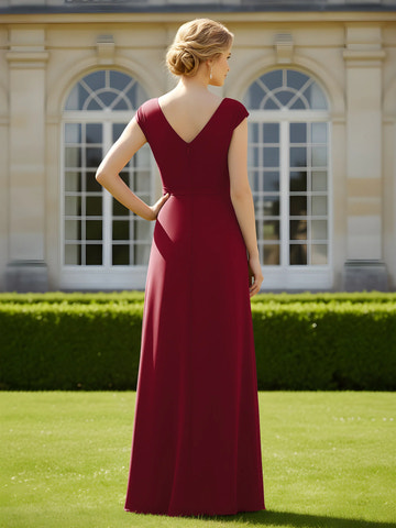 Vestido de dama de honor largo hasta el suelo de raso con cuello desbocado, tirantes finos y espalda cruzada