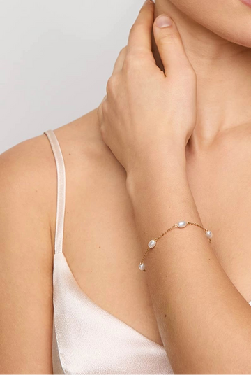 Ariana Gold Pearl Station Bracelet