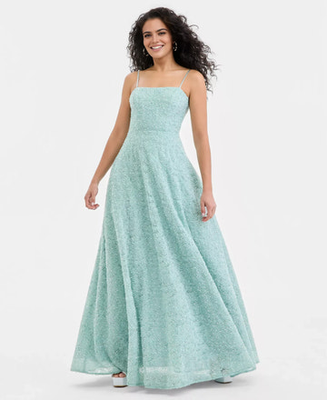 Elegante vestido de fiesta largo formal con tirantes finos, línea A, abalorios soutache y cordones en la espalda.
