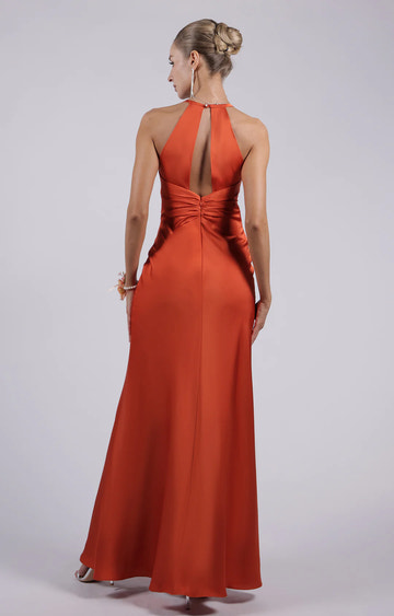 Elegant Sheath Halter Sleeveless Satin Floor-Length TwistFront Evening Dress