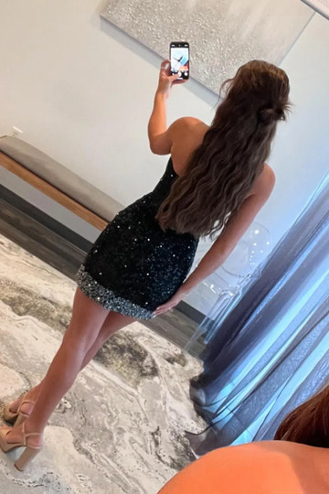 Glamorous Bodycon Sweetheart Strapless Sequin Mini Homecoming Dress Asymmetric Slit Party Dress
