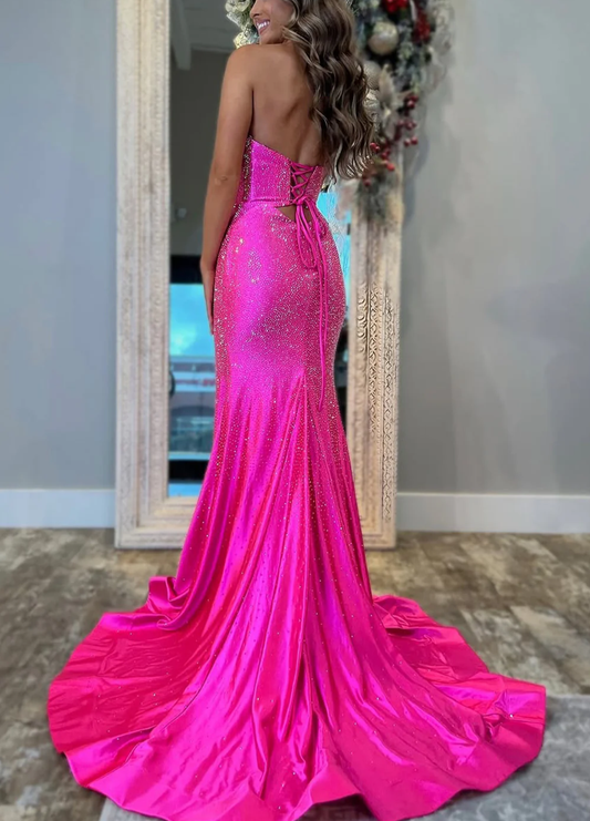 Women's Sparkling Beaded Mermaid Evening Gown with Front Bow Cut-Out Sweetheart Neckline WithHigh Slit and Full Train