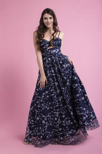 Romantic A-Line Sweetheart Sleeveless Long Lace-Up Evening Dress