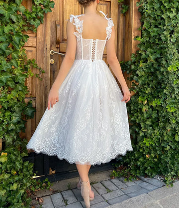 Romantic A-Line Sweetheart SpaghettiStrap Lace Cocktail Dress TeaLength Butterfly Evening Dress