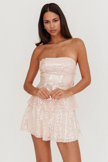 Sparkly Tiered Strapless Sleeveless Sequin Homecoming Dress Mini Party Dress With Bow Back