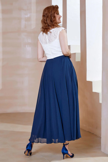 Two-Tone A-Line V-Neck Chiffon Mother of the Bride Dress with Lace Bodice