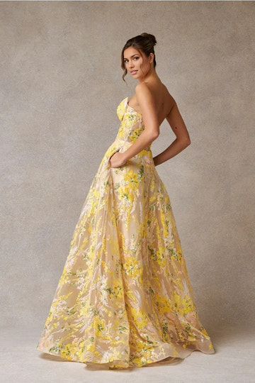 Vibrant Ballgown Sweetheart Strapless Tulle Long Floral Sequin Prom Dress