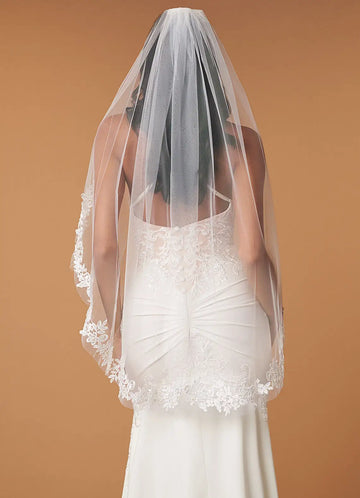 Romantic Sheer Tulle Floral Lace Fingertip Length Bridal Wedding Veil