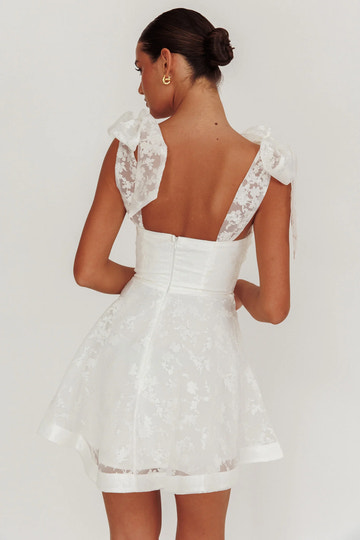 Bow Strap Sweetheart Neck Floral Organza Mini Homecoming Dress