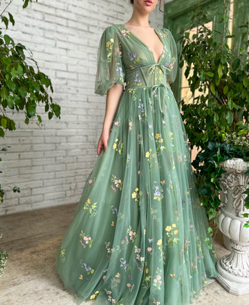 Vestido Largo de Fiesta Romántico de Tul Bordado Floral con Mangas Abullonadas y Cuello en V Línea A