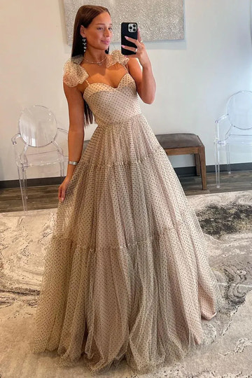 Romantic Tiered A-Line Sweetheart Neck Ruffled Sleeve Dotted Tulle Evening Gown