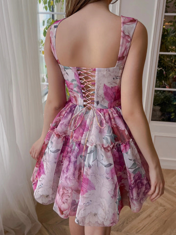 Vestido de fiesta corto con cuello cuadrado, sin mangas, con cordones, corte A, estampado floral romántico y estilo lindo
