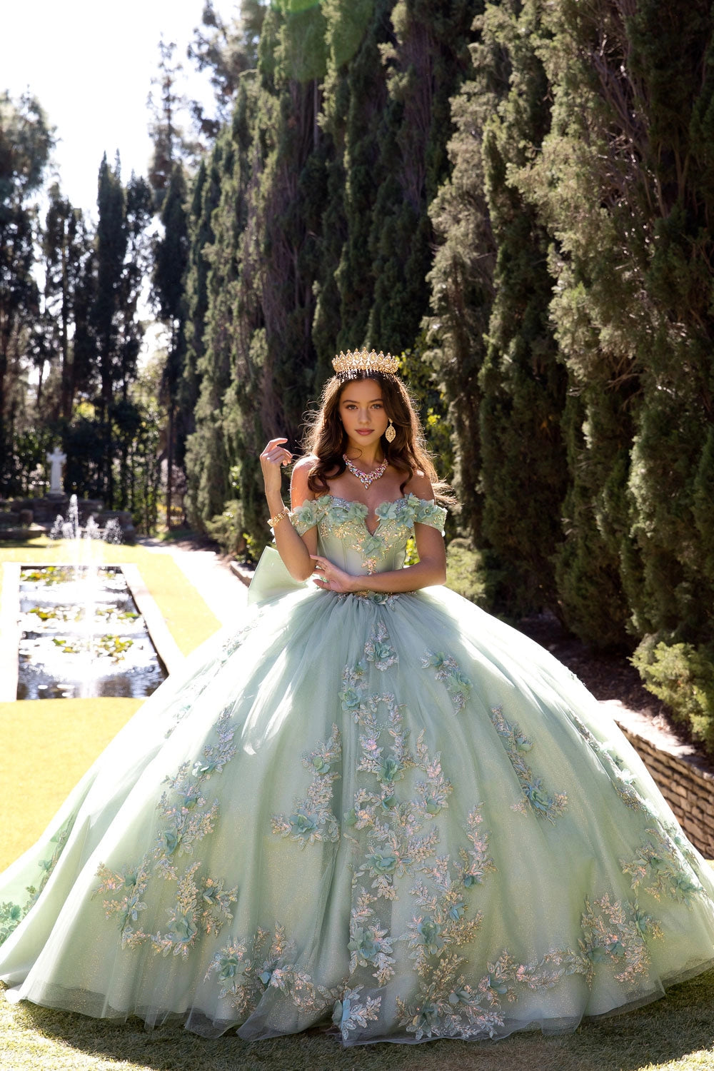 Vedress elegant mint green off‑shoulder quinceanera ball gown 3D floral applique glitter tulle prom dress front view