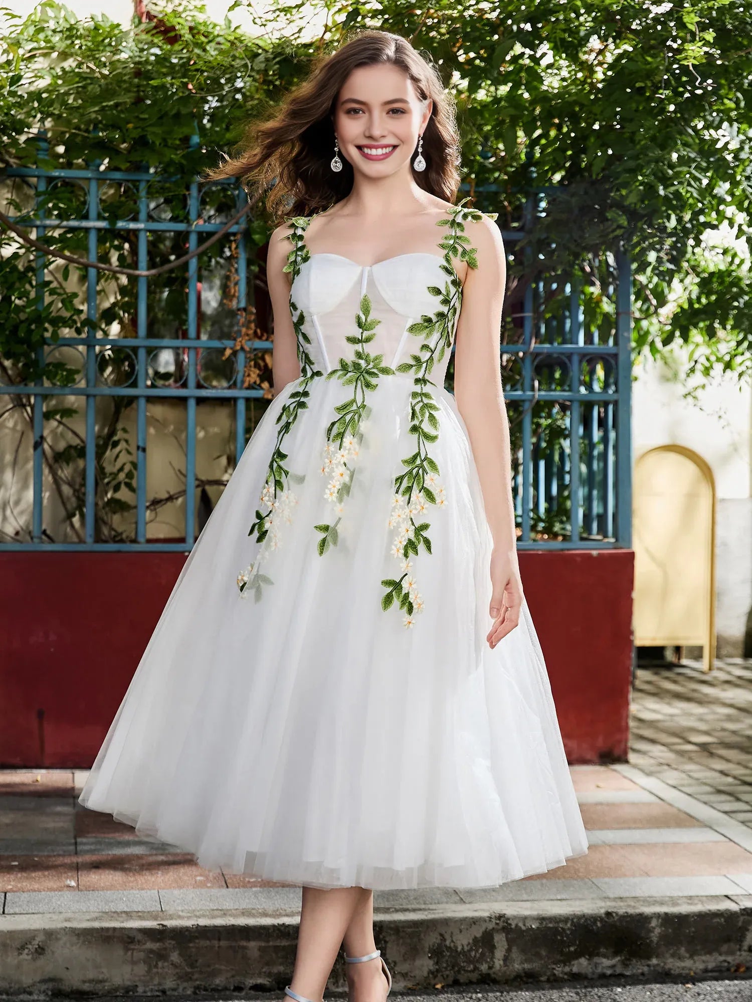 Corset Top A-Line Prom Dress with Flower Appliques Lace Up Midi Tulle Cocktail Dress
