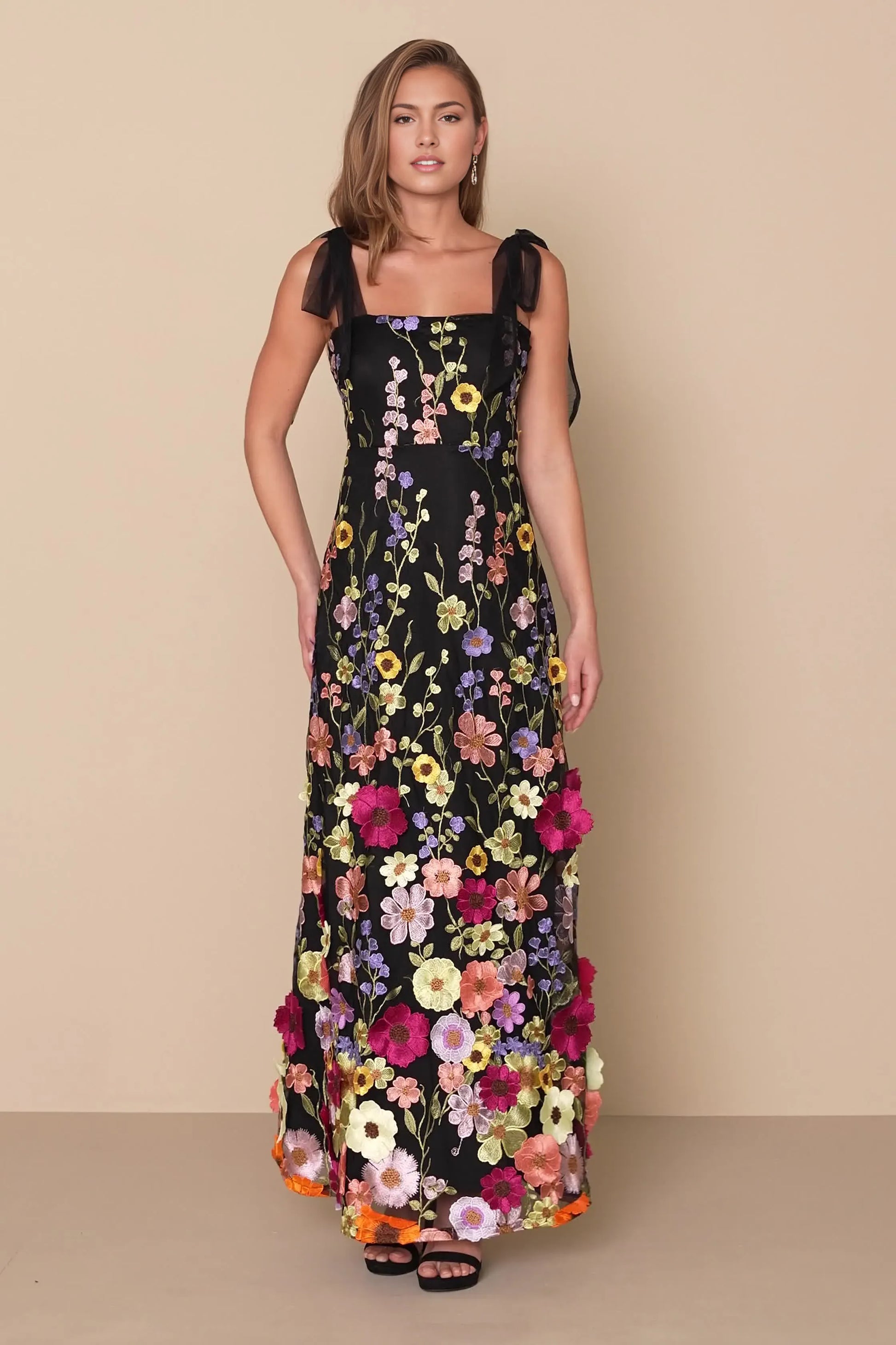 Romantic A-Line Square-Neck Sleeveless Mesh Floral Applique Cocktail Dress Tie-Strap Wedding Guest Dress