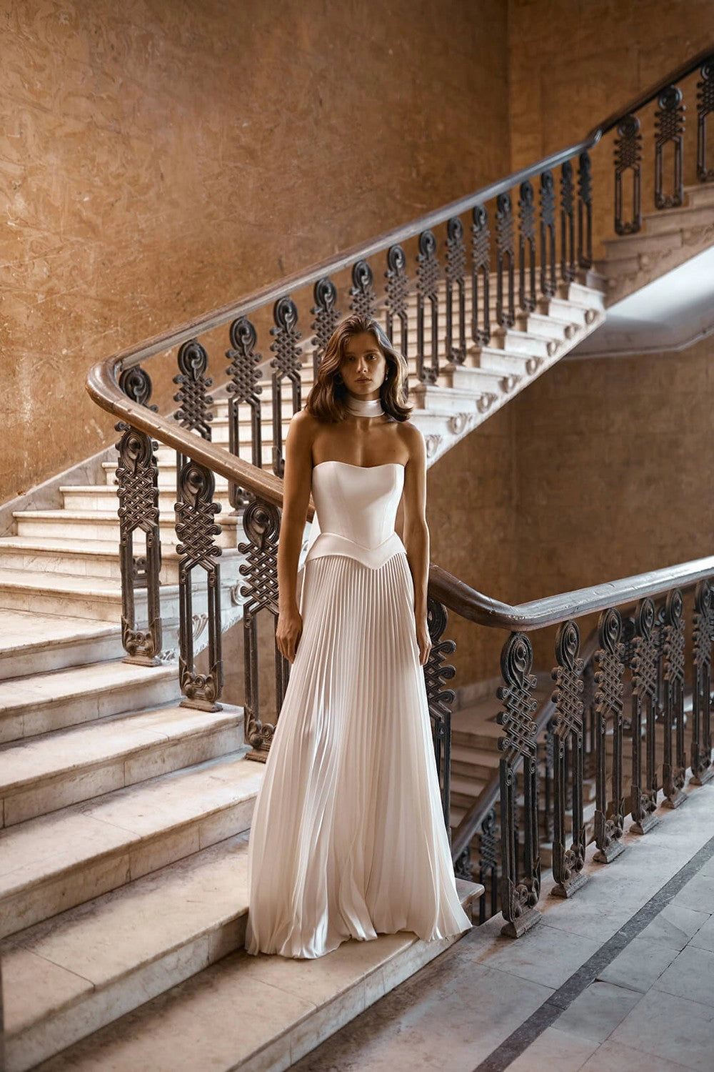 Vedress ivory satin wedding dress chic strapless pleated a-line gown detachable neck cape floor length manor bridal dress