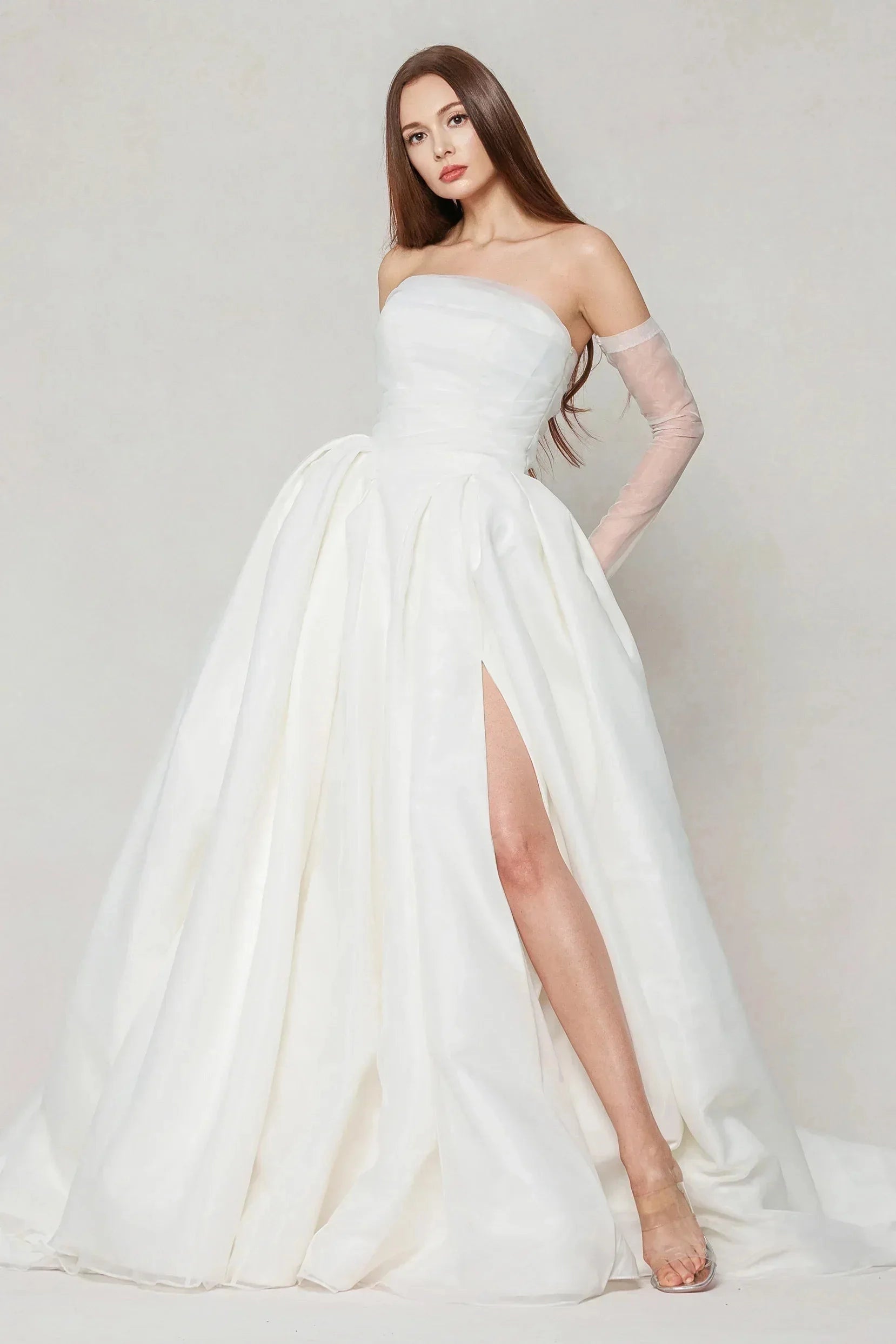 Vedress modern elegant organza strapless ballgown wedding dress detachable tulle long sleeve thigh slit for grand church bride