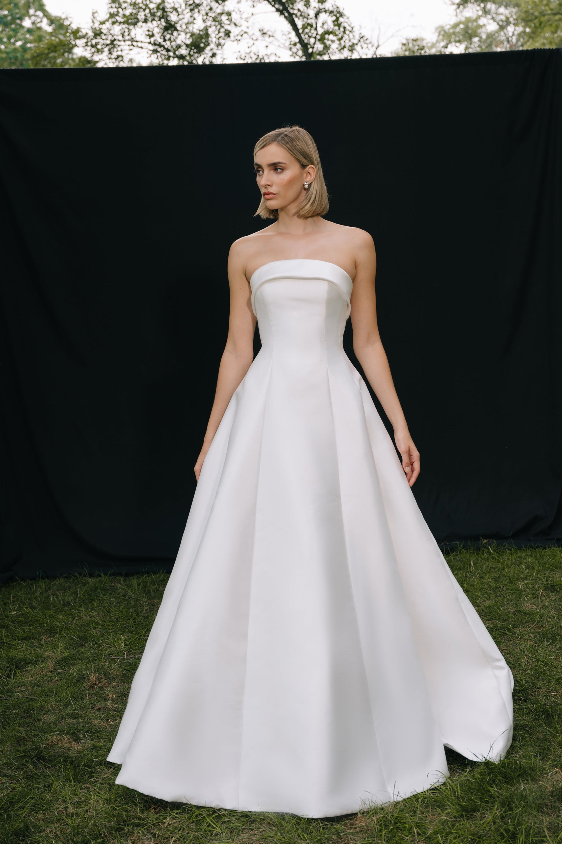 Minimalist Ballgown Strapless Sleeveless Button Back Cathedral Train Wedding Dress