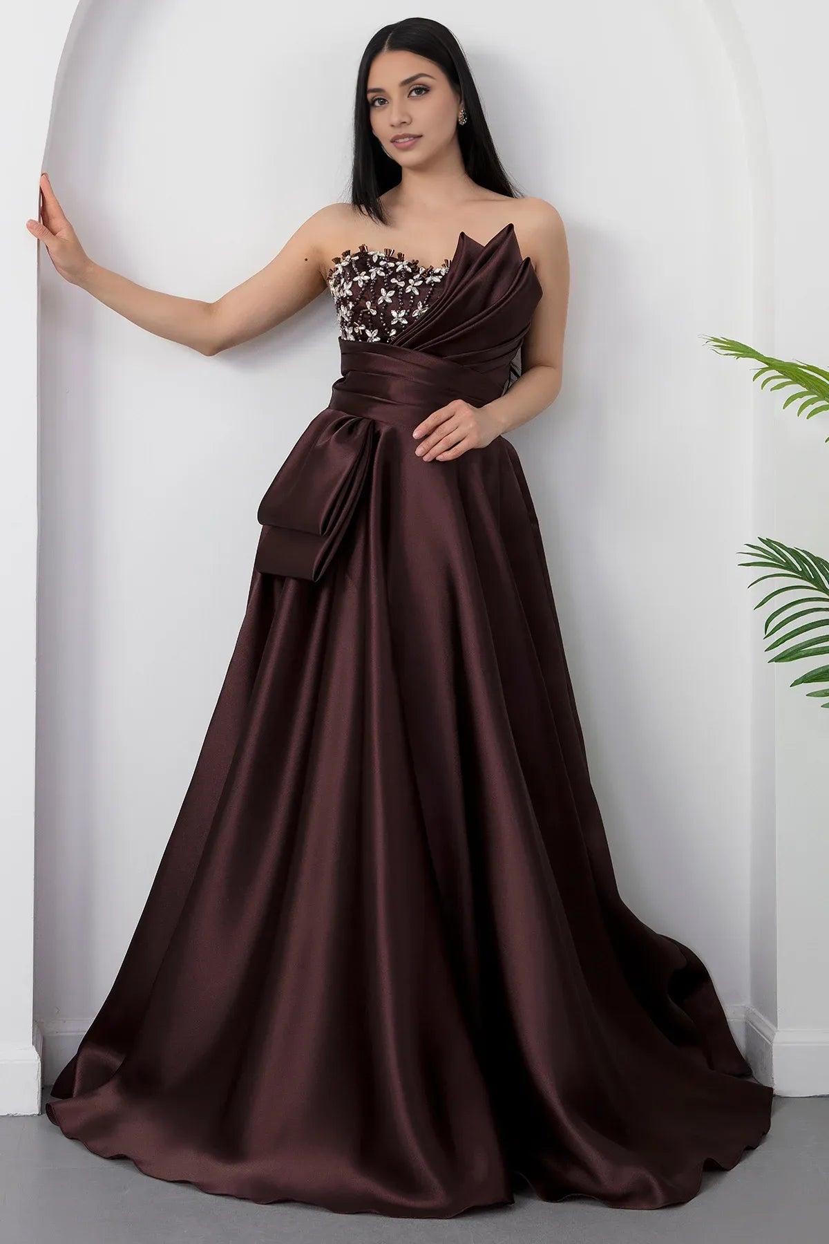 Statement A-Line Strapless Satin Evening Dress Prom Gown with Embellished Bust