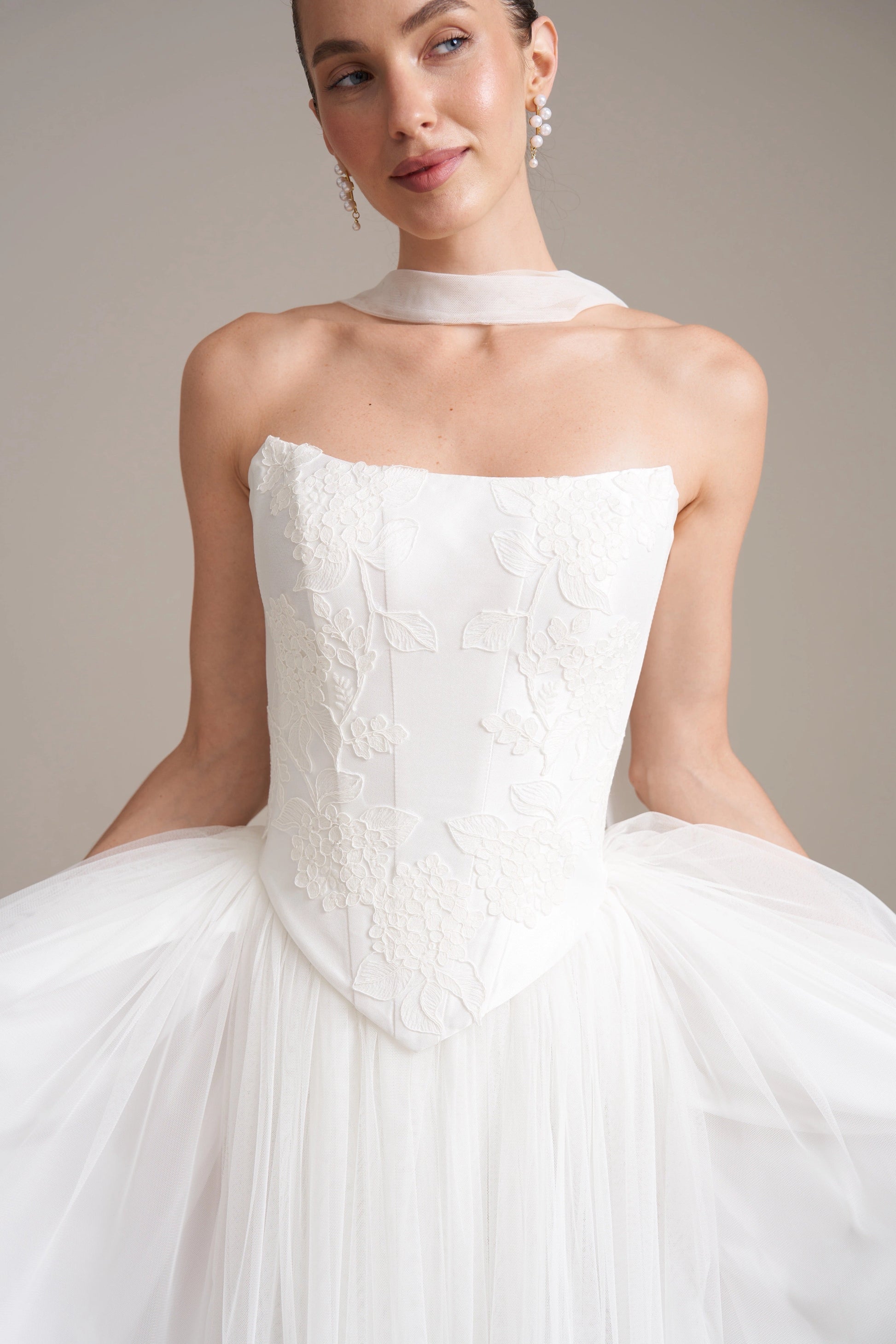 Romantic A-line Strapless Neck Ribbon Corset Back Floor-length Wedding Dress
