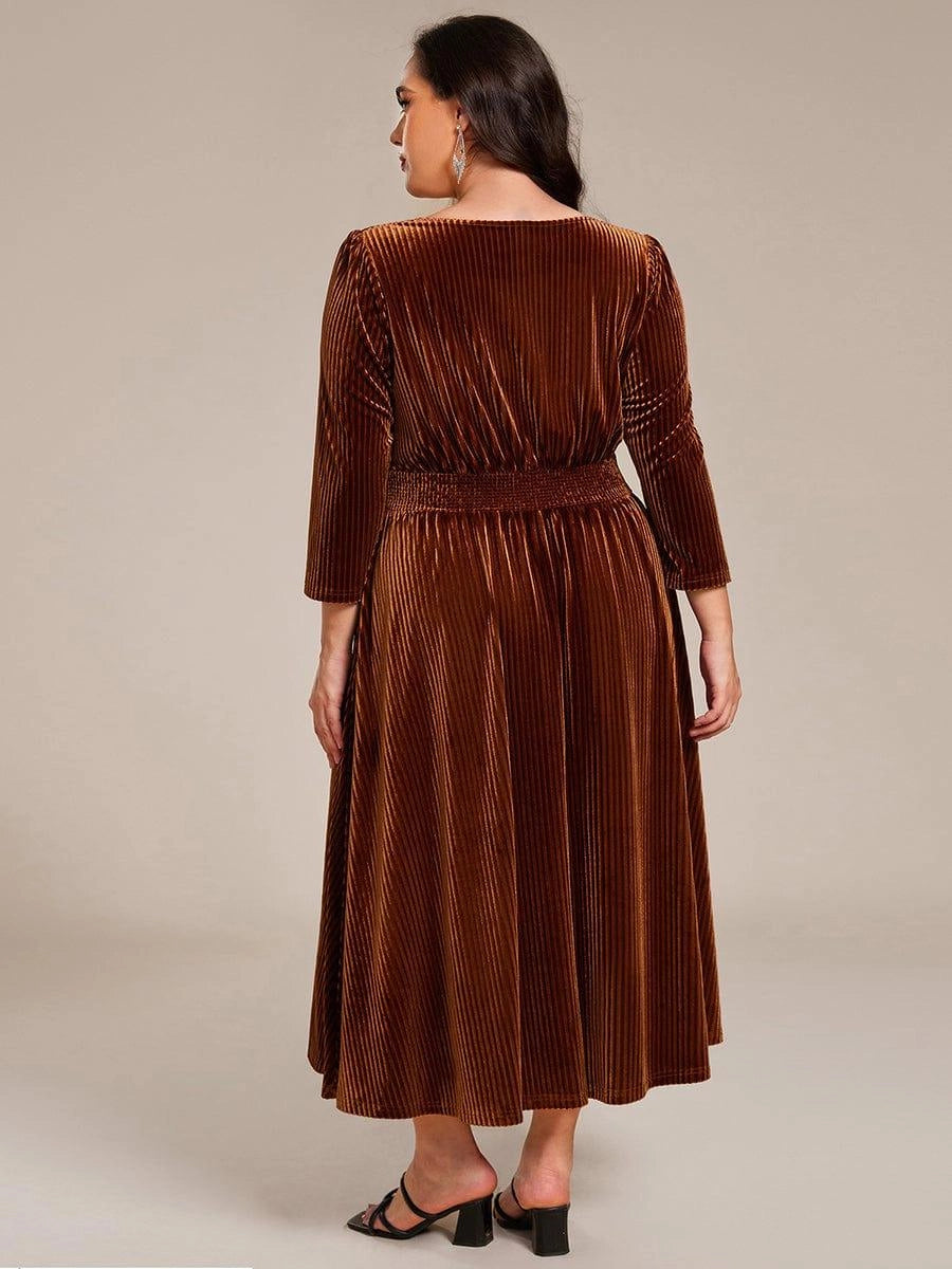 Vedress plain‑back 3/4 sleeve plus‑size velvet formal mother‑of‑the‑bride dress rear picture