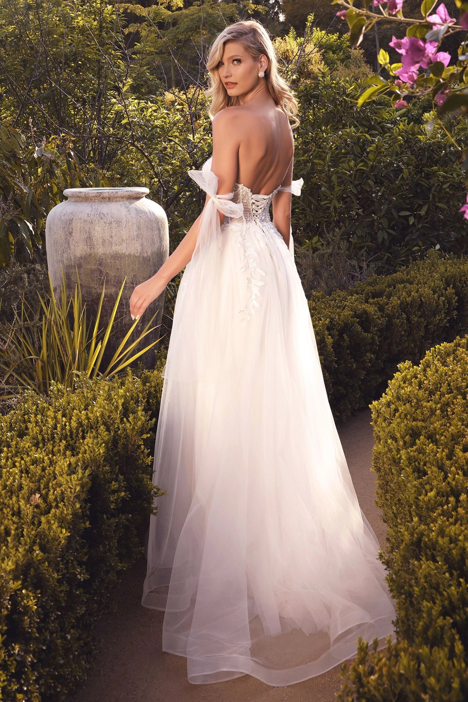 Whimsical Leaf Lace A-Line Strapless Sweetheart Detachable Bow Strap Corset Lace Up Wedding Dress
