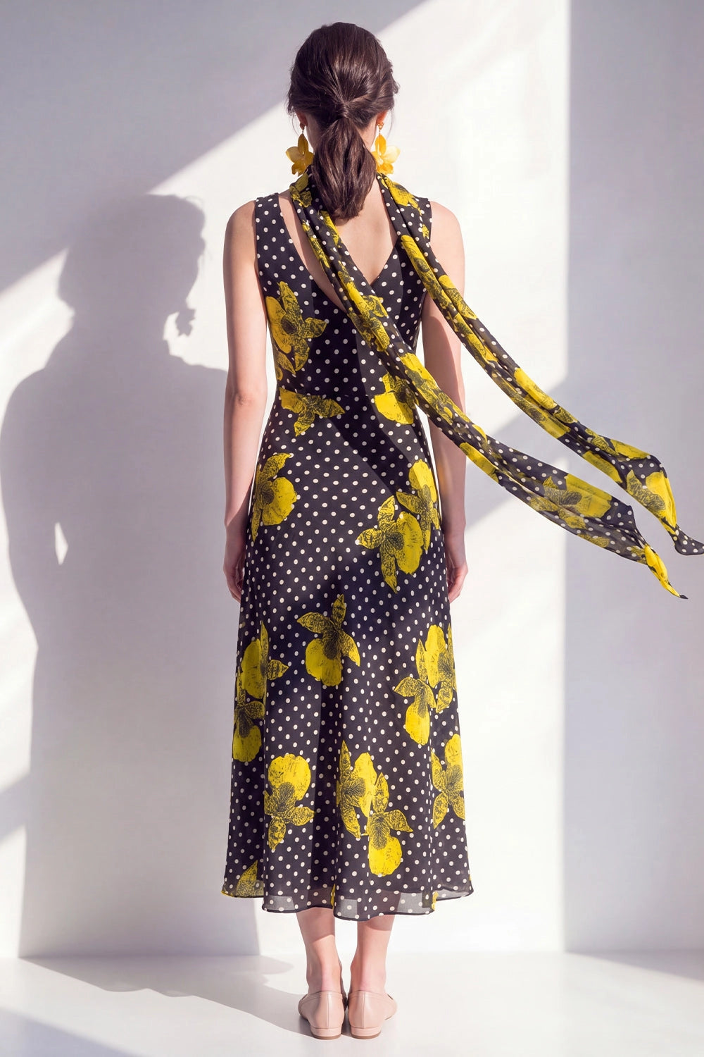Vedress chiffon deep V back printed a-line casual formal dress detachable scarf back view
