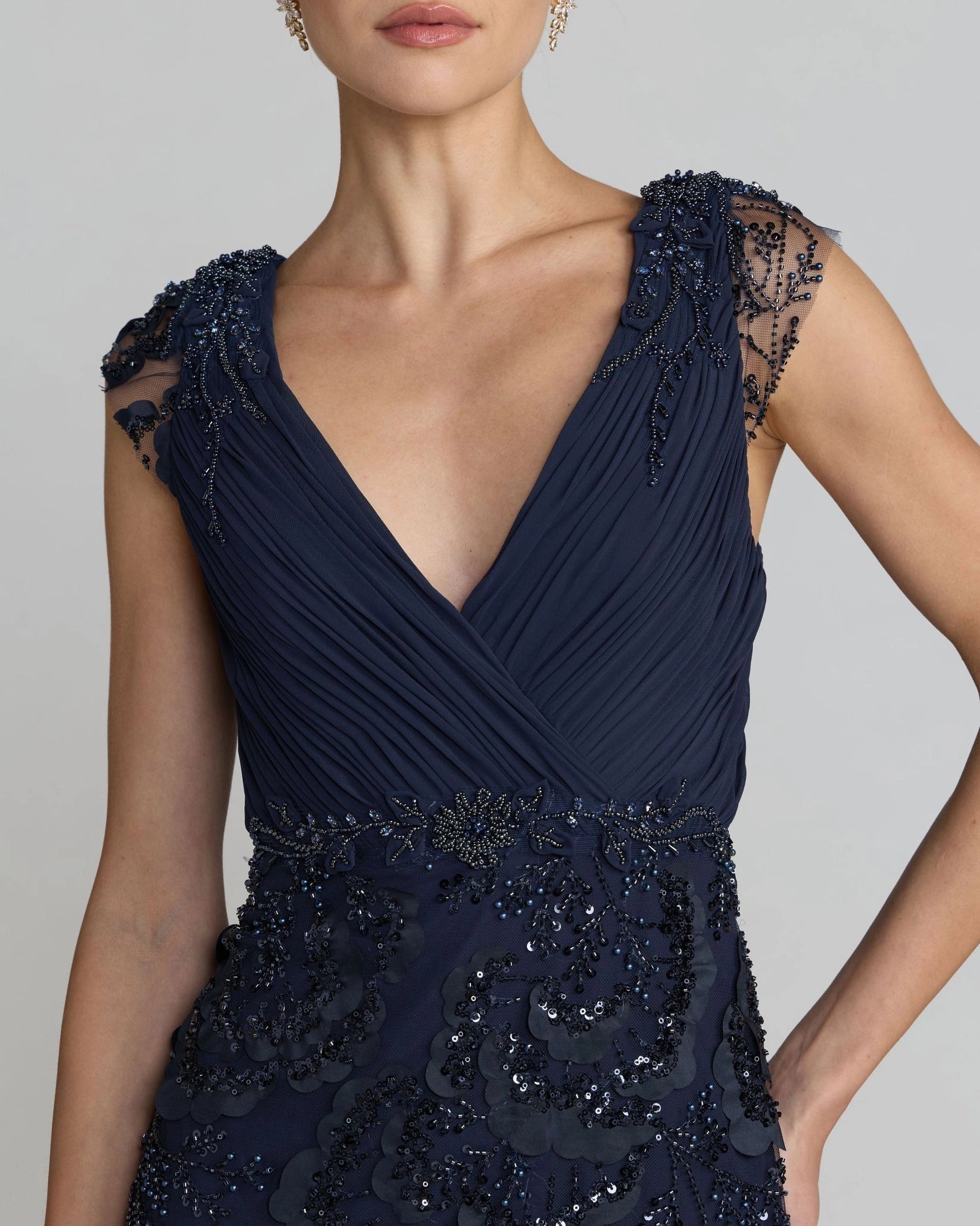 Navy Sheath V‑Neck Cap Sleeve V‑Back Long Mother Of The Bride Dress