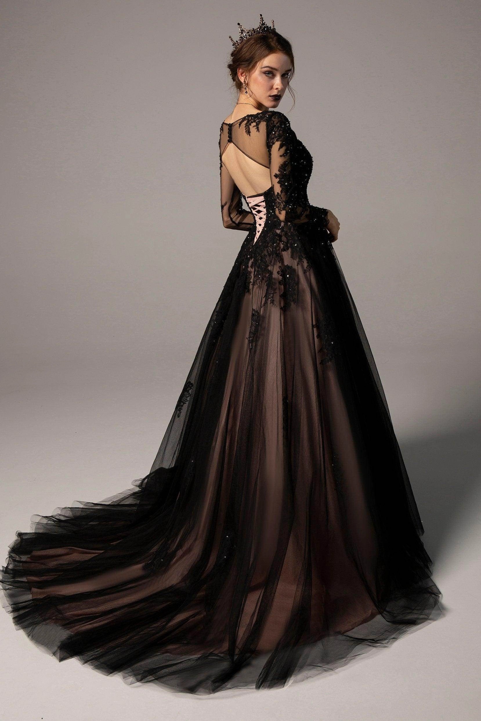 Luxury Gothic A-Line V-Neck Long Sleeve Lace Up Corset Back Chapel Train Black Wedding Dress
