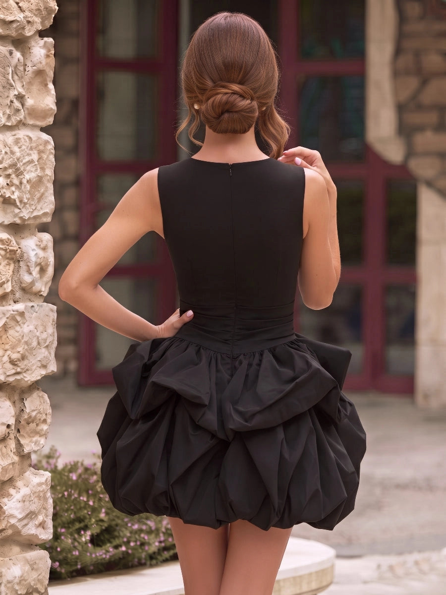 Zip‑up back black voluminous bubble skirt short homecoming gown