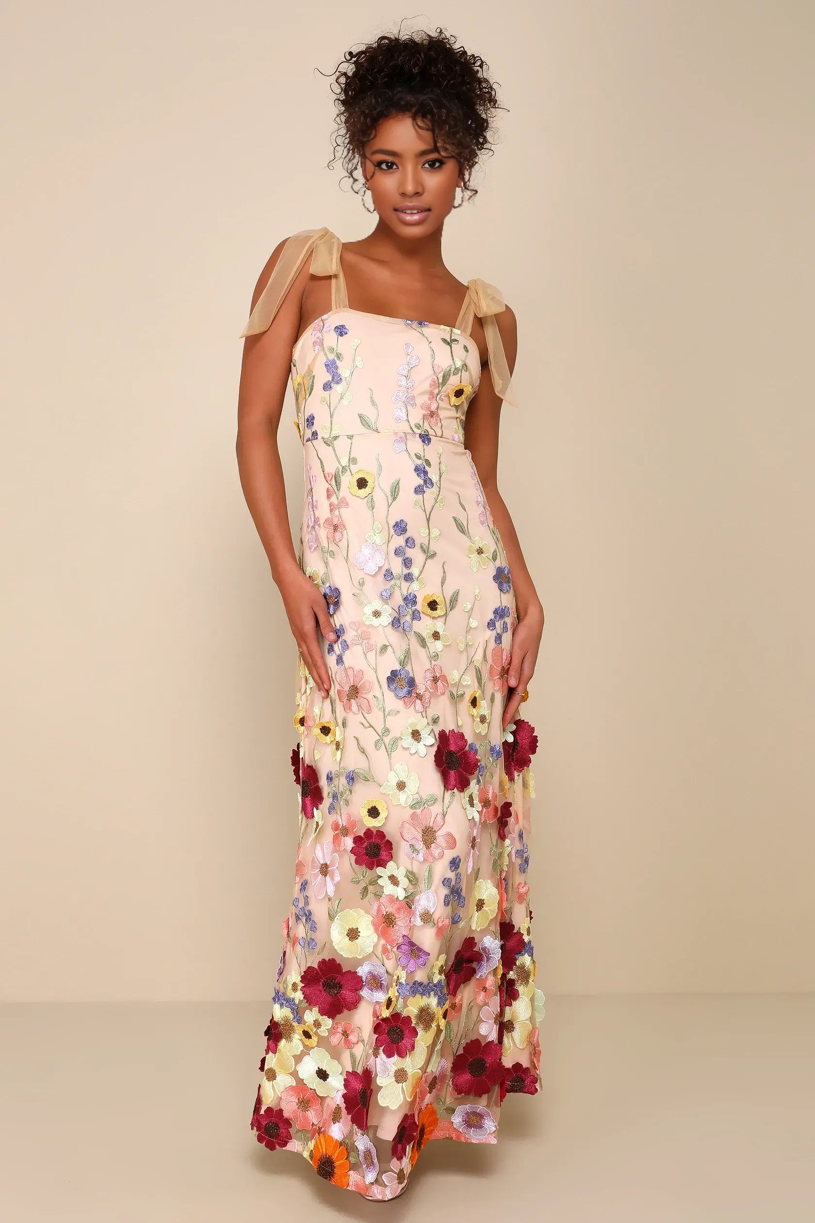 Romantic A-Line Square-Neck Sleeveless Mesh Floral Applique Cocktail Dress Tie-Strap Wedding Guest Dress
