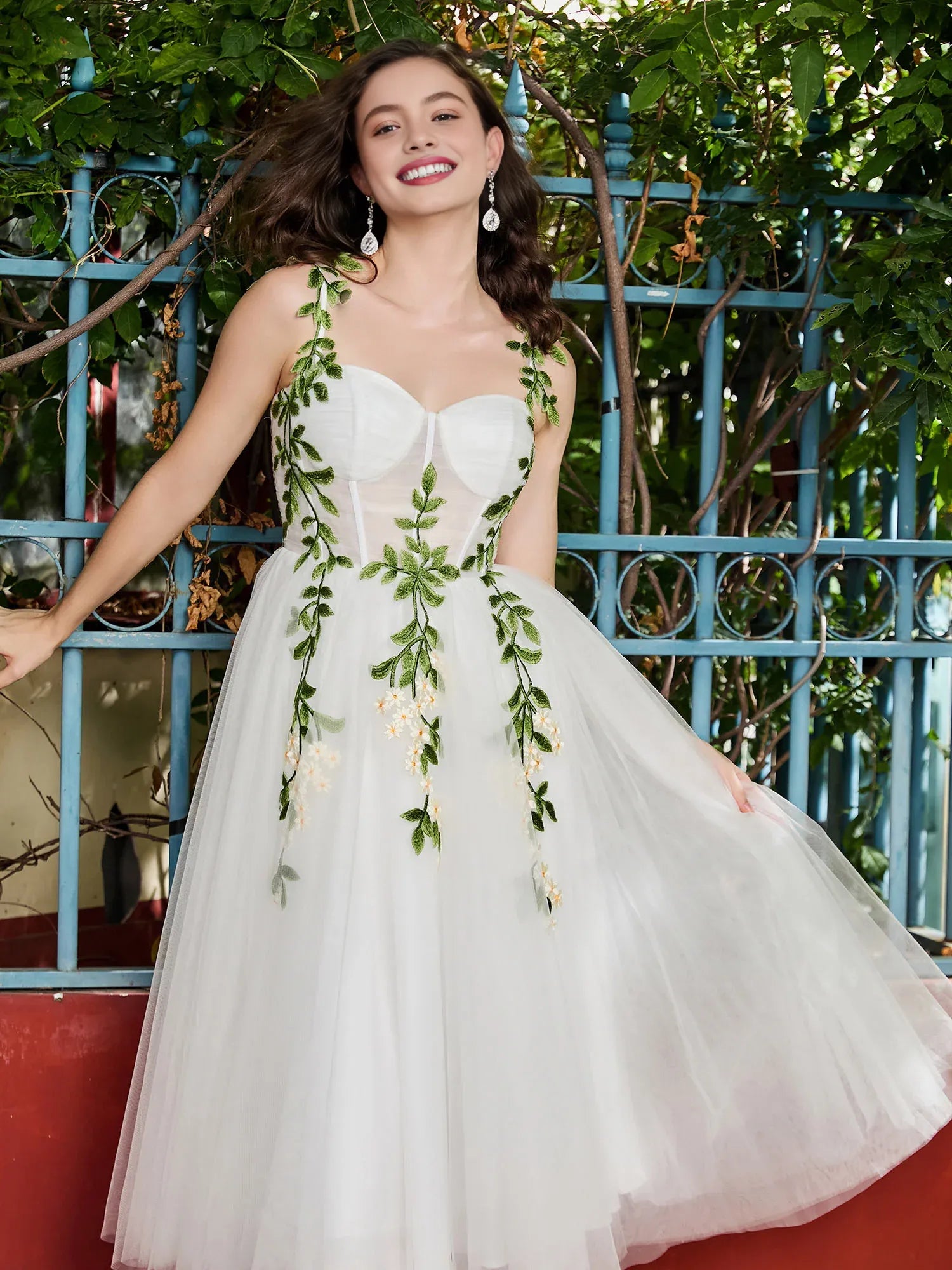 Corset Top A-Line Prom Dress with Flower Appliques Lace Up Midi Tulle Cocktail Dress