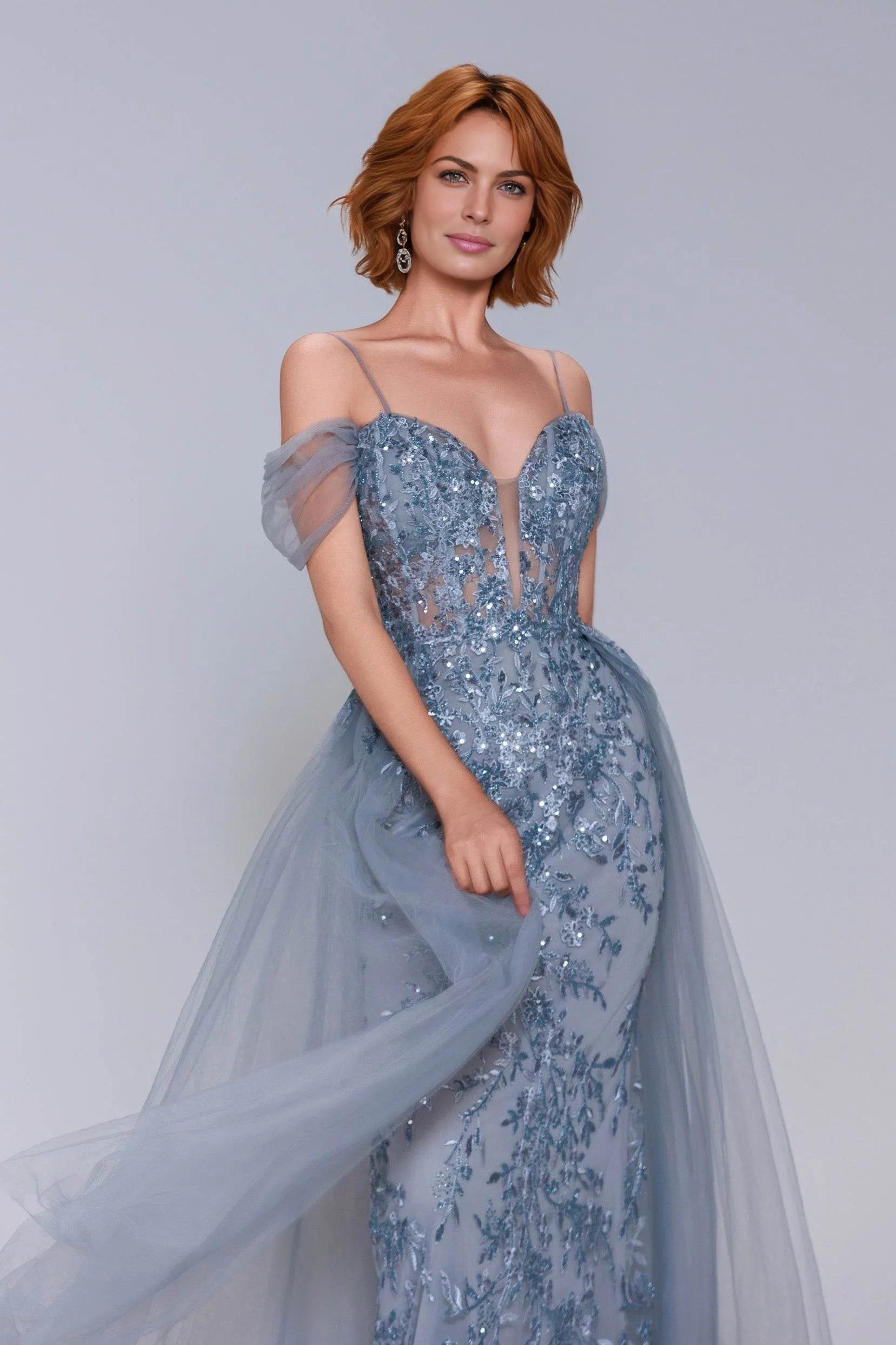 Radiant Mermaid Plunge Neck Off-Shoulder Tulle Appliqué Evening Gown