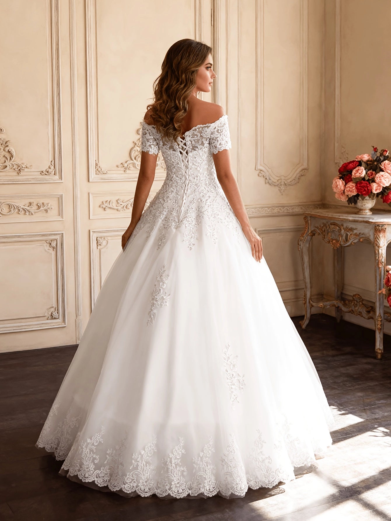 Elegant Ballgown Off Shoulder Short Sleeve Lace Floor Length Wedding Dress
