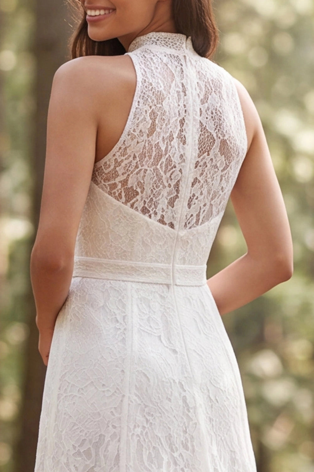 Vintage A-line Halter Sleeveless Zip Back Slit Train Wedding Dress