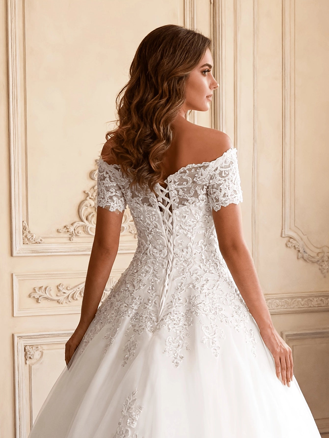 Elegant Ballgown Off Shoulder Short Sleeve Lace Floor Length Wedding Dress