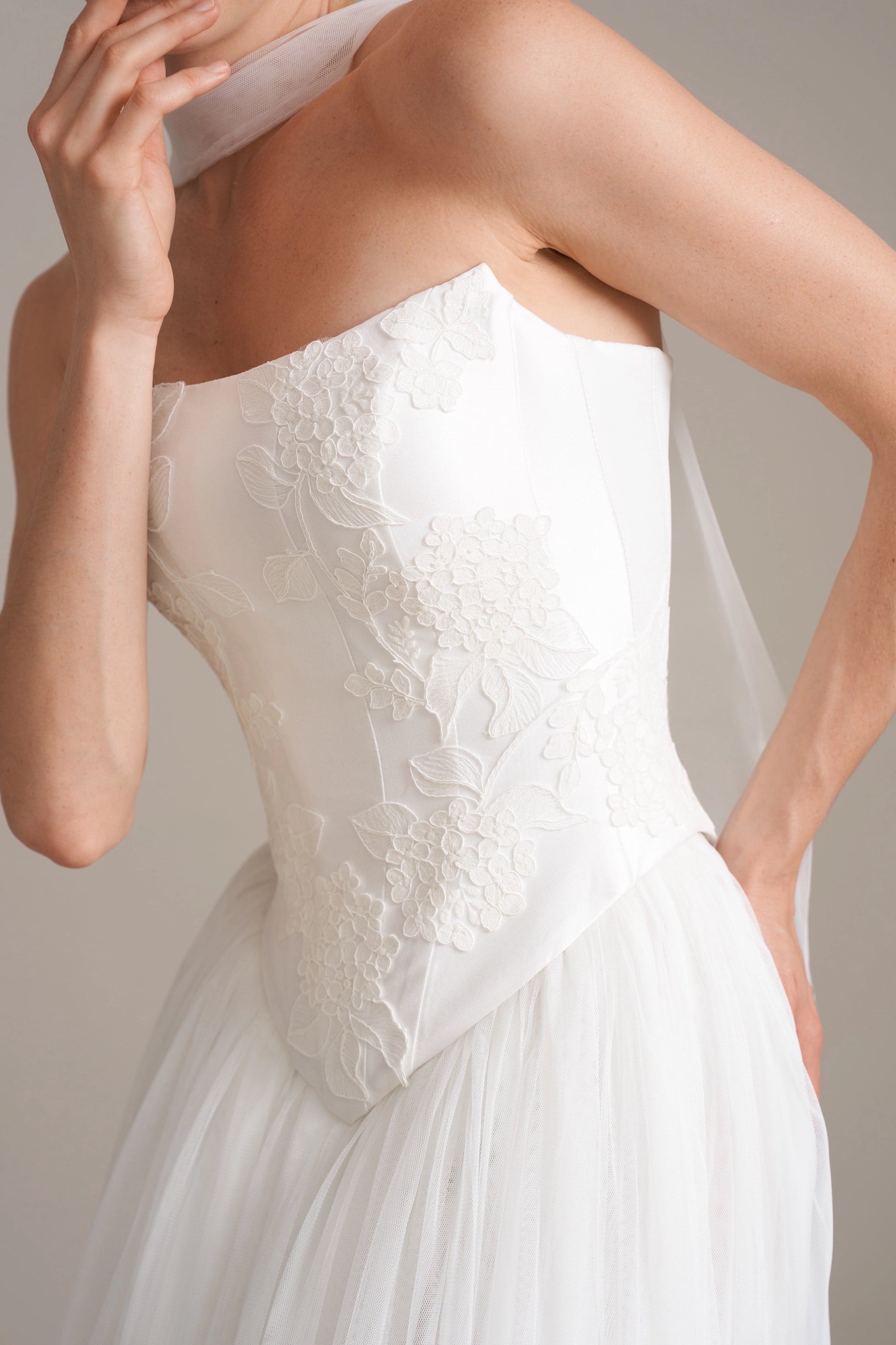 Romantic A-line Strapless Neck Ribbon Corset Back Floor-length Wedding Dress