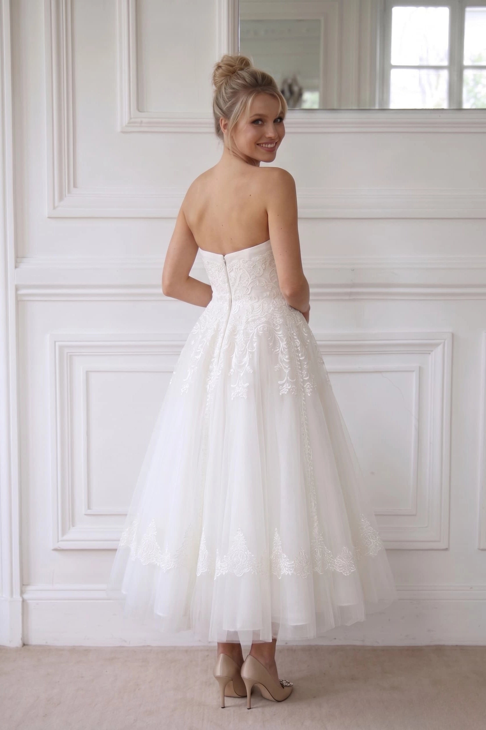 Vedress Vintage Strapless Lace Tea Length Midi Wedding Dress A Line Plain Back