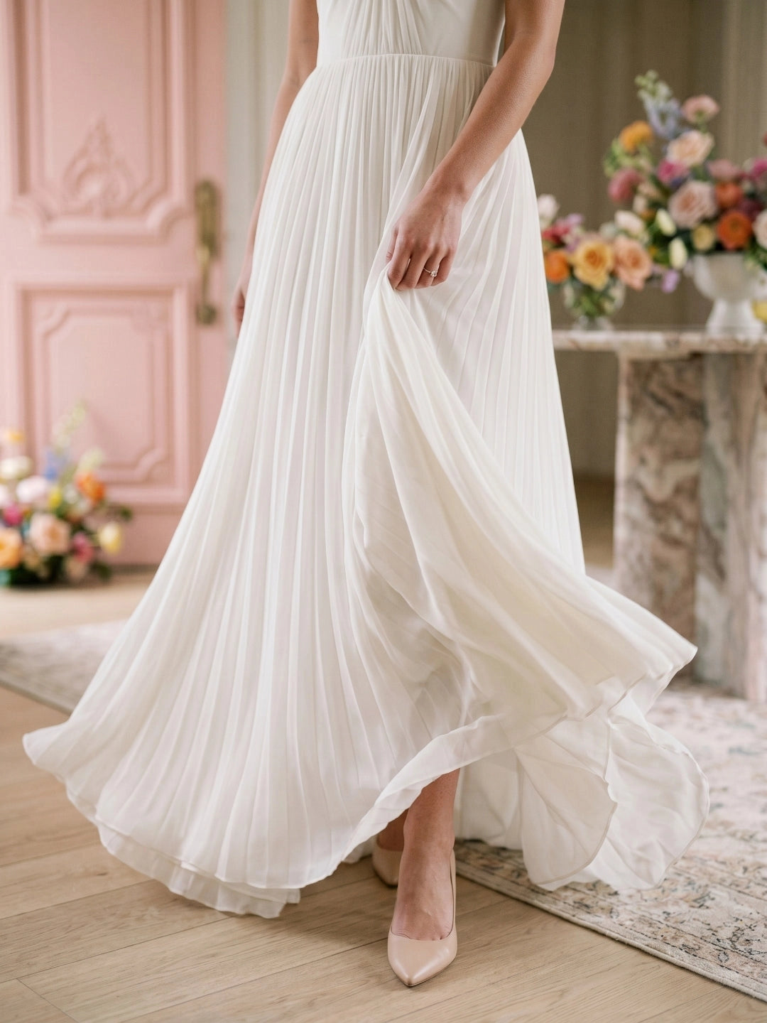 Flowy A‑Line Sweetheart Short‑Sleeve Low‑Back Chapel‑Train Wedding Dress