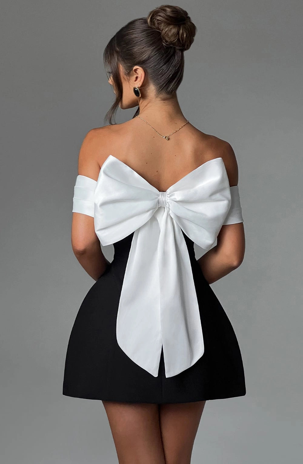 Elegant A-Line Off Shoulder Short Sleeve Big Bow Back Mini Homecoming Dress