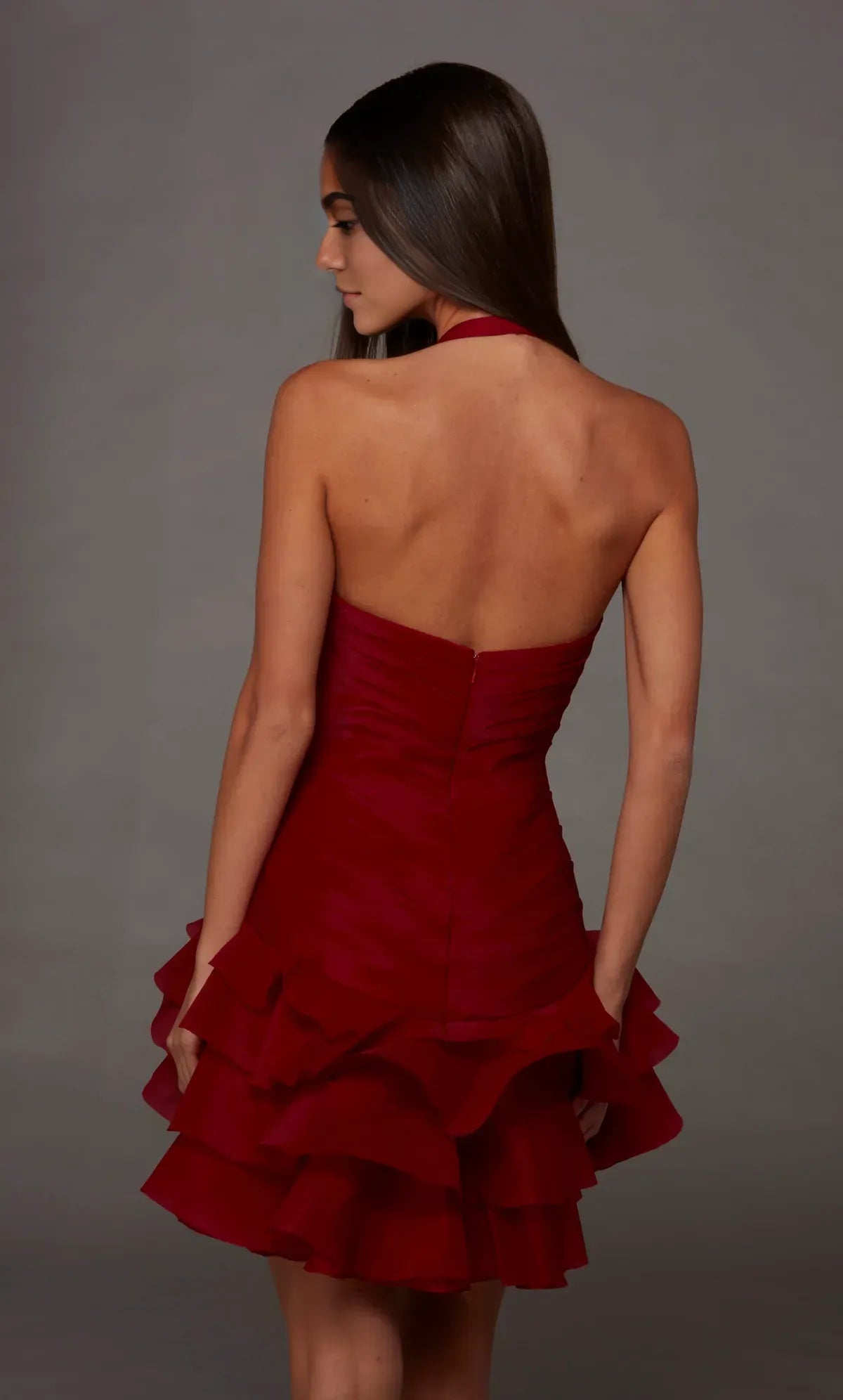 Romantic Fitted Halter Sweetheart Ruched Chiffon 3D Floral Appliqué Tiered Ruffled Short Homecoming Dress