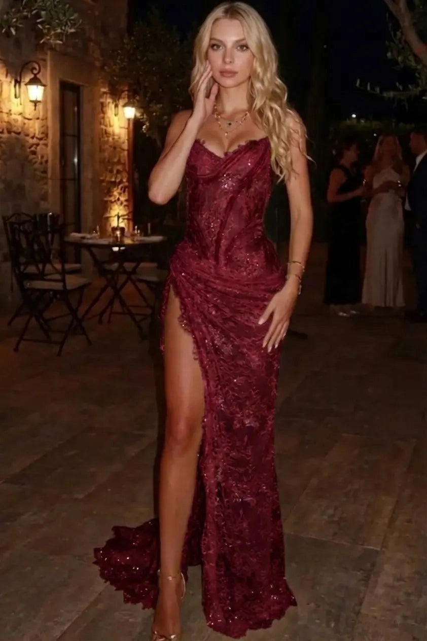 Elegant Mermaid Strapless Sweetheart Lace‑Up Back Long Prom Dress
